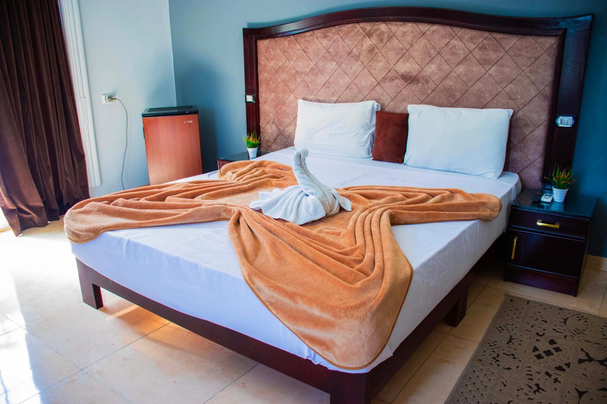 Cairo Paradise Hotel Bagian luar foto